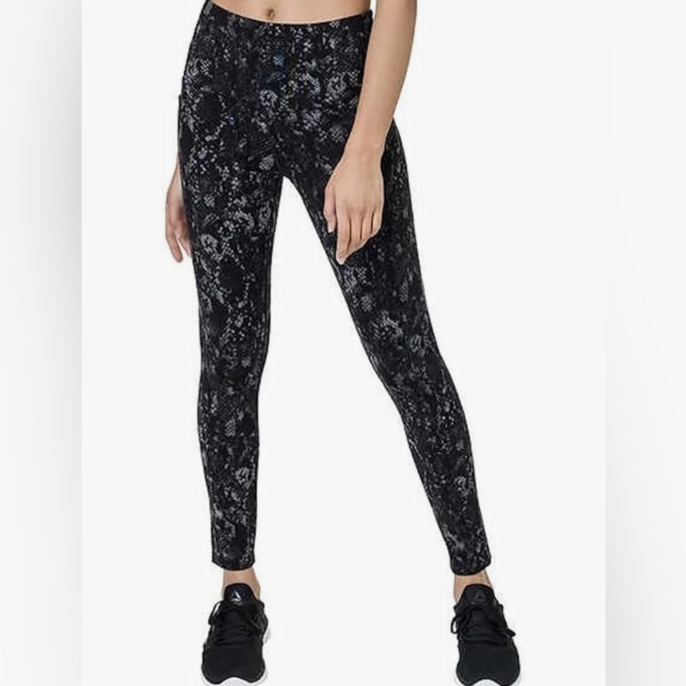 Tuff Athletics Black and Gray Leggings for Active Lifestyle
